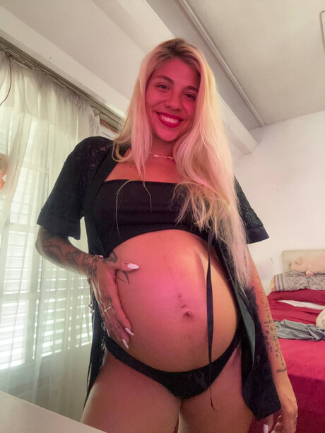 sexy mommy 🤰🏼🔥