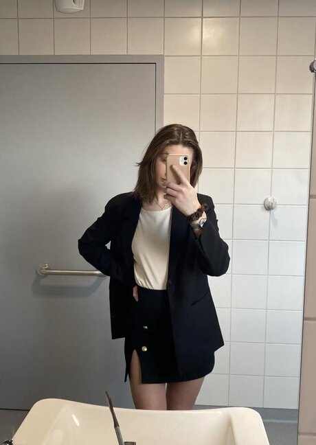 Clara00_