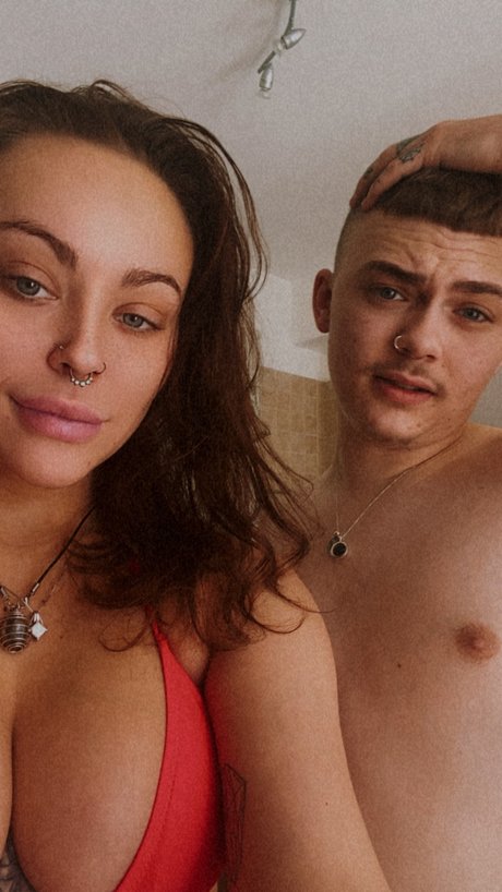Couple Sinners // THE UNSEEN BITS