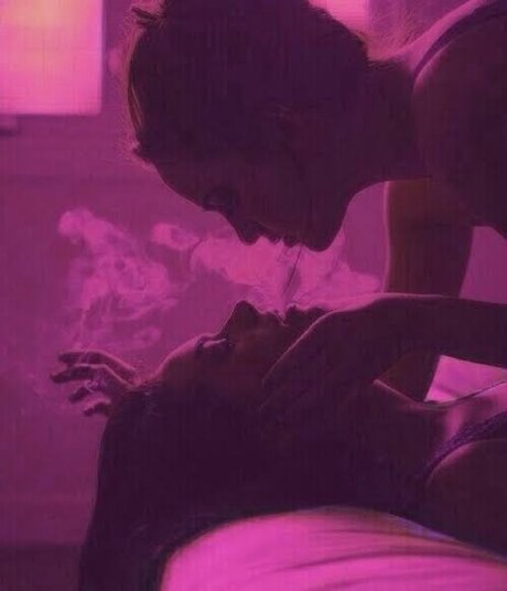 Darkbloomcouple_