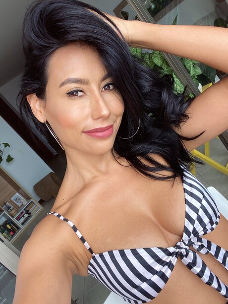 Flora Bella