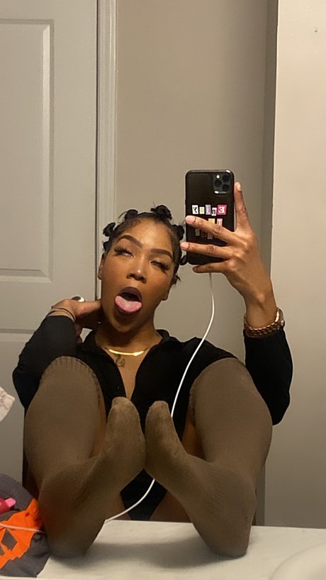 HellChellee