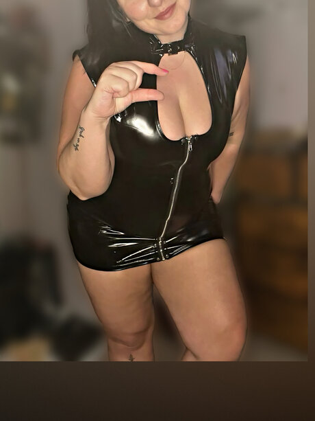 Mistress Jessi 💜 Free