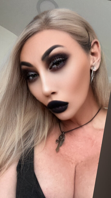 Krissy Star