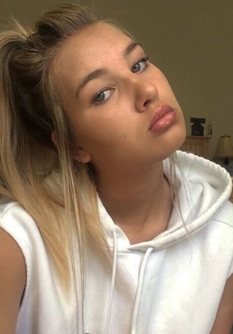 LaceyCarlyle