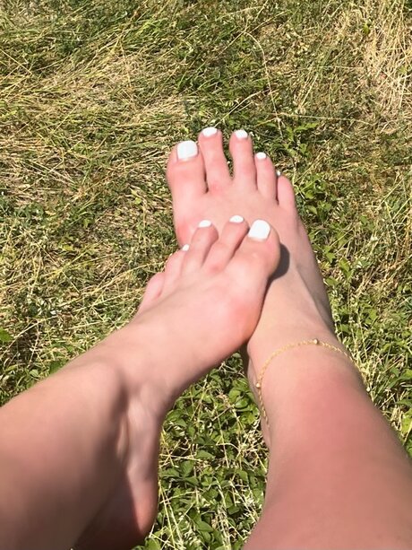 Feetilicous