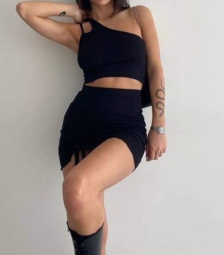 GABRIELA CECILIA NAVARRO