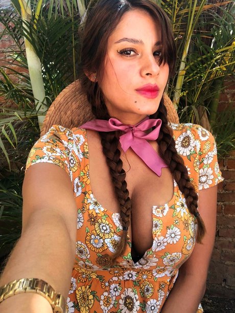 YARA QUINTANAR
