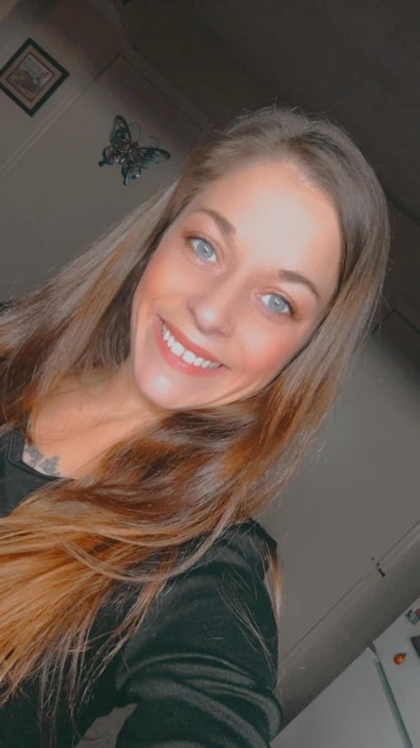 BlueEyedMomOf2