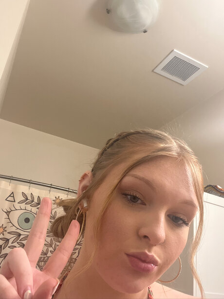 Ytgirl.icedtea